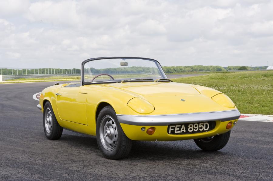  Lotus Elan 1962 года  (фото 1 из 25)